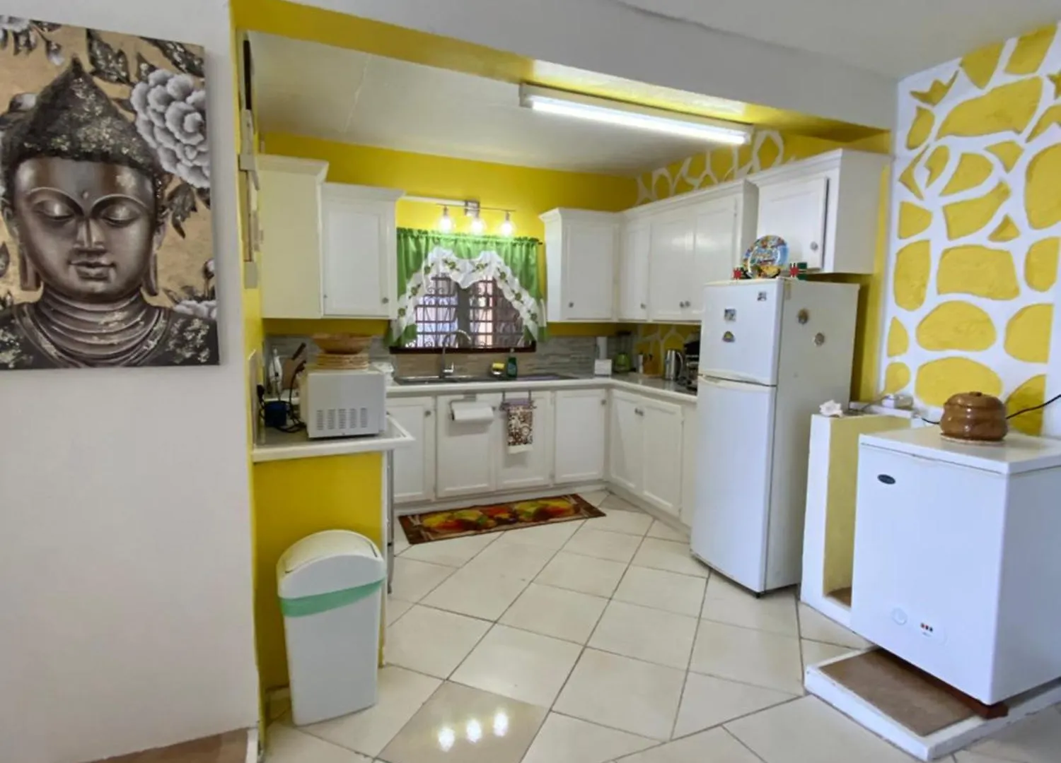 Fortune Sea View Villa Roseau