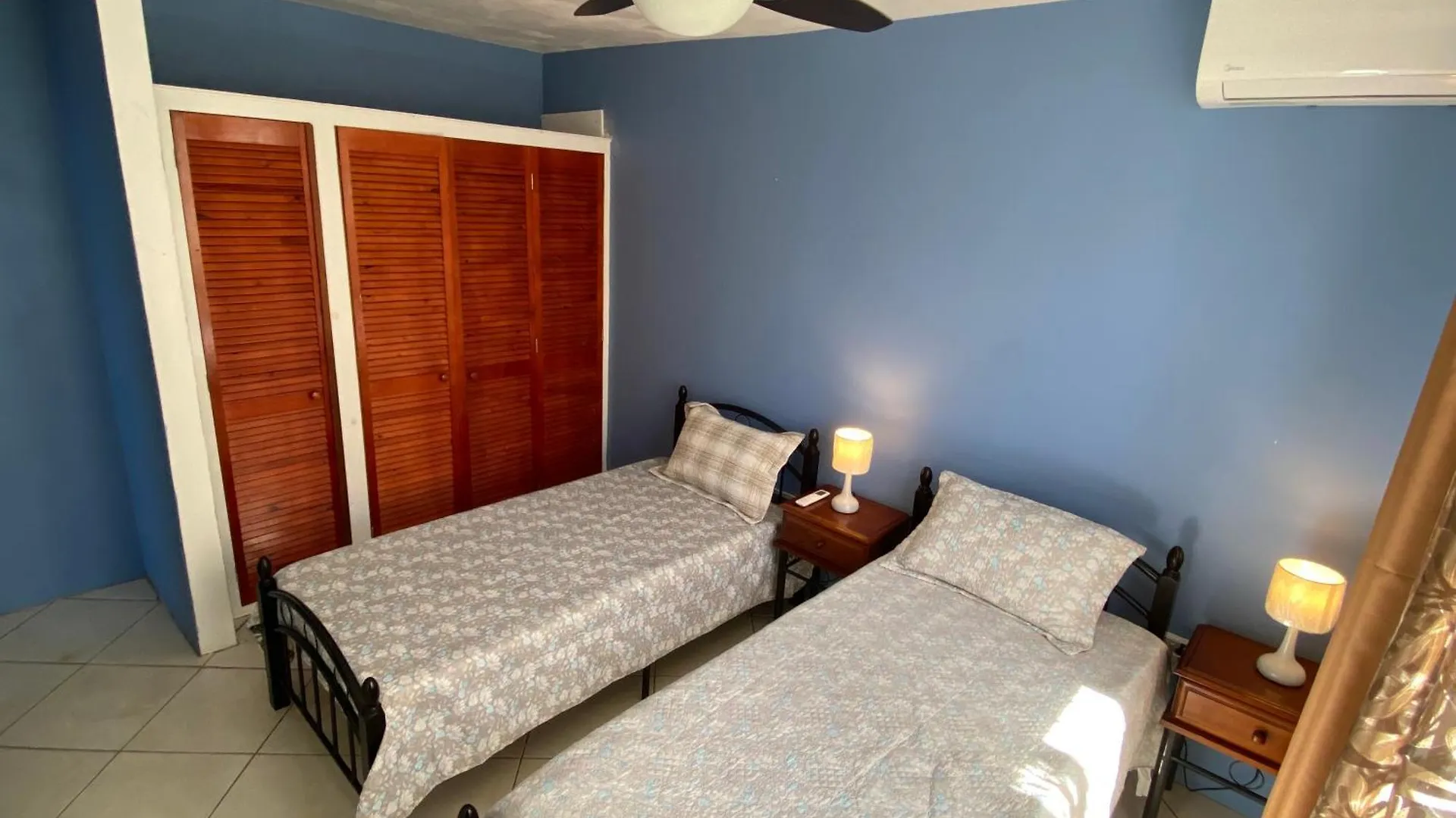 Fortune Sea View Villa Roseau 0*,  Dominica